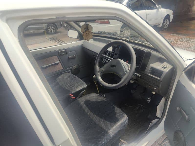 Suzuki Mehran VXR 2016 5