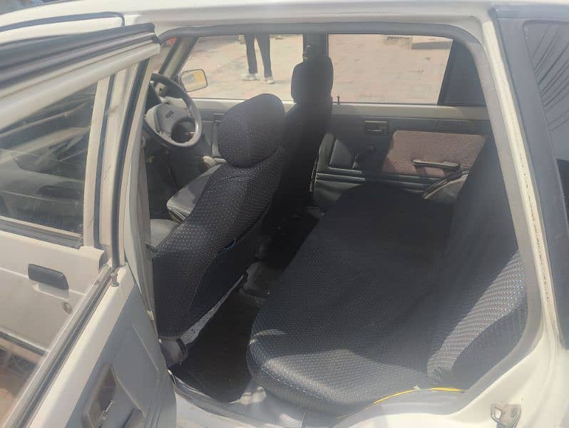 Suzuki Mehran VXR 2016 6