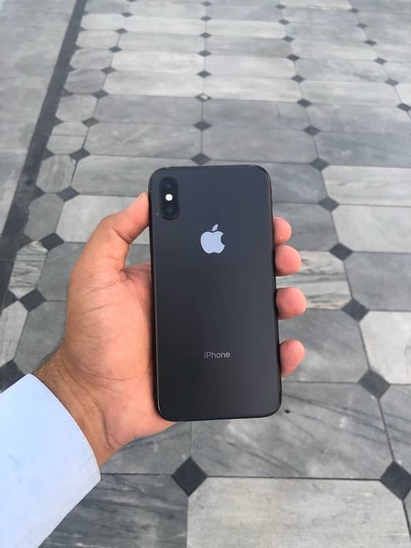 iphone XS 64 GB officially Pta approved 0