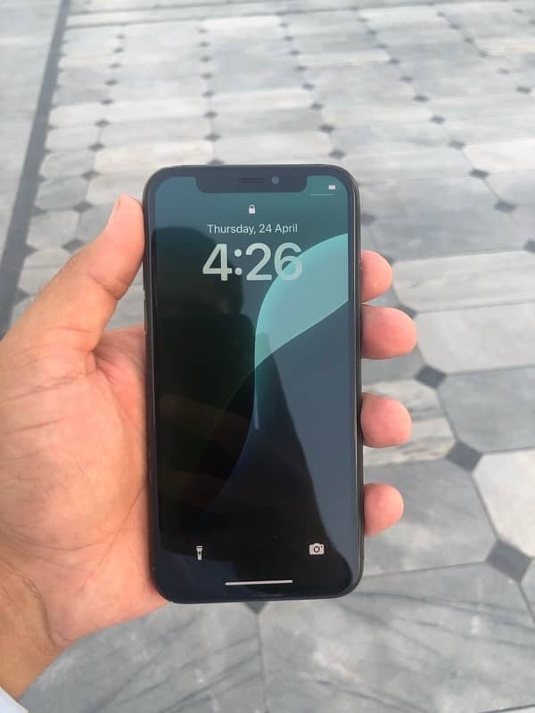 iphone XS 64 GB officially Pta approved 4