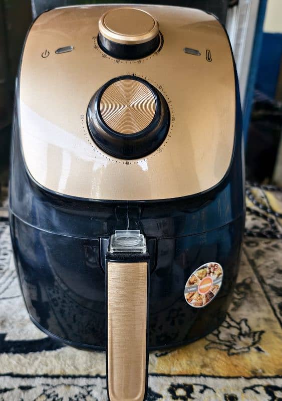 Geepas air fryer slightly used 0