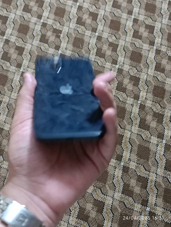 IPHONE 13 Jv Urgent Sale 5