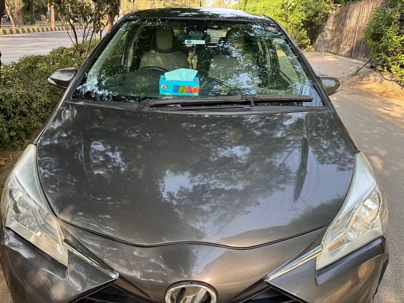 Toyota Vitz 2018 Neat and Clean 4