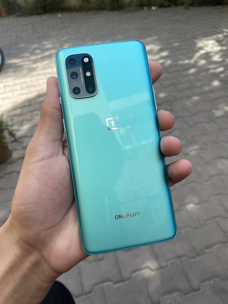 One Plus 8T 0