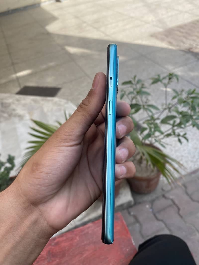 One Plus 8T 4