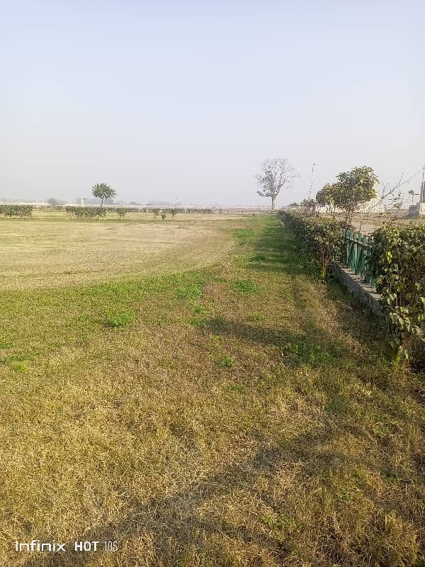 4 Marla Residential Plot Available For Sale In Paragon City Imp 2 0
