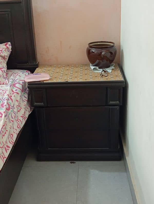 bed with side tables 1