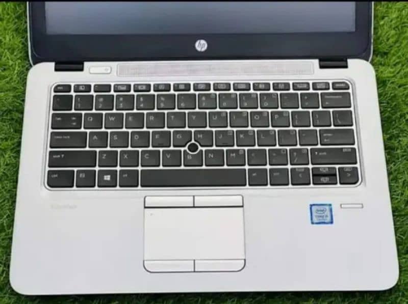 HP Elitebook Touch Screen Core i5 6th Generation (Ram 8GB + SSD 256GB) 3