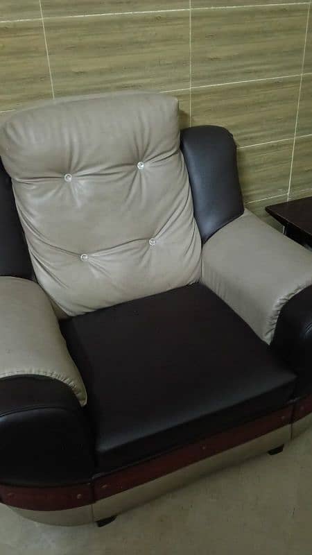 6 seater sofaa 0
