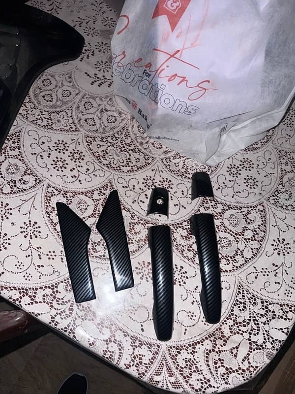 Swift Carbon fiber batman sidemirrors+ door handles 0