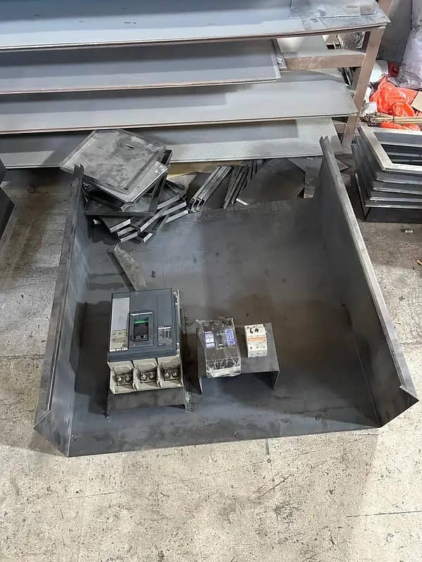 db box / electric panel / green box / iron box / Distribution board 12