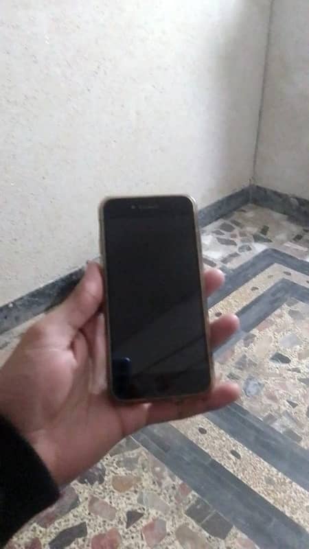 iPhone 7 battery 85 % non pta 1