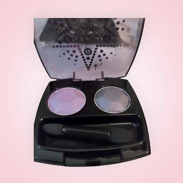 Avon Eyeshadow Palette 1