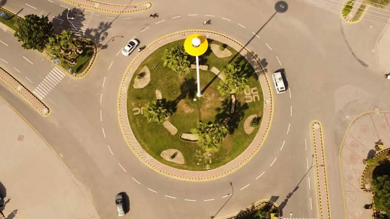 4 Marla Commercial Plot for Sale on 80 Ft Road in D Block, Central Park Lahore 21