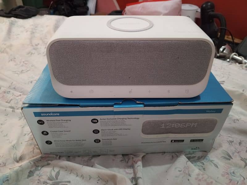 Anker Soundcore Wakey Bluetooth Bedside Speaker 3