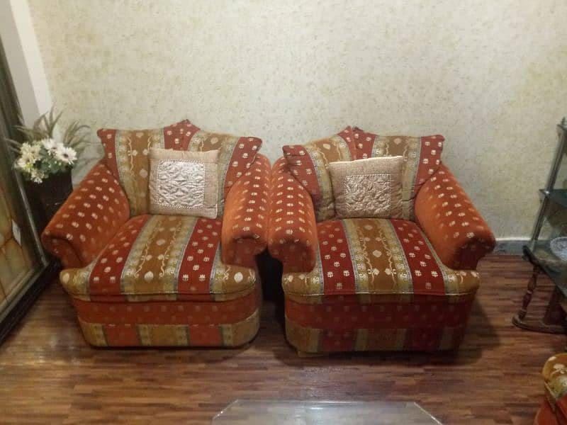 Red Color Sofas 1