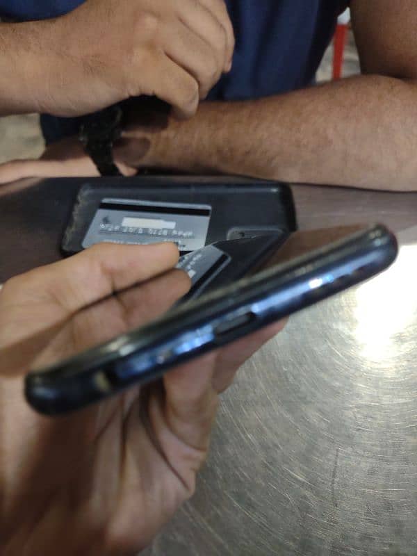 One plus N200 Pta approved 4+2/64 2