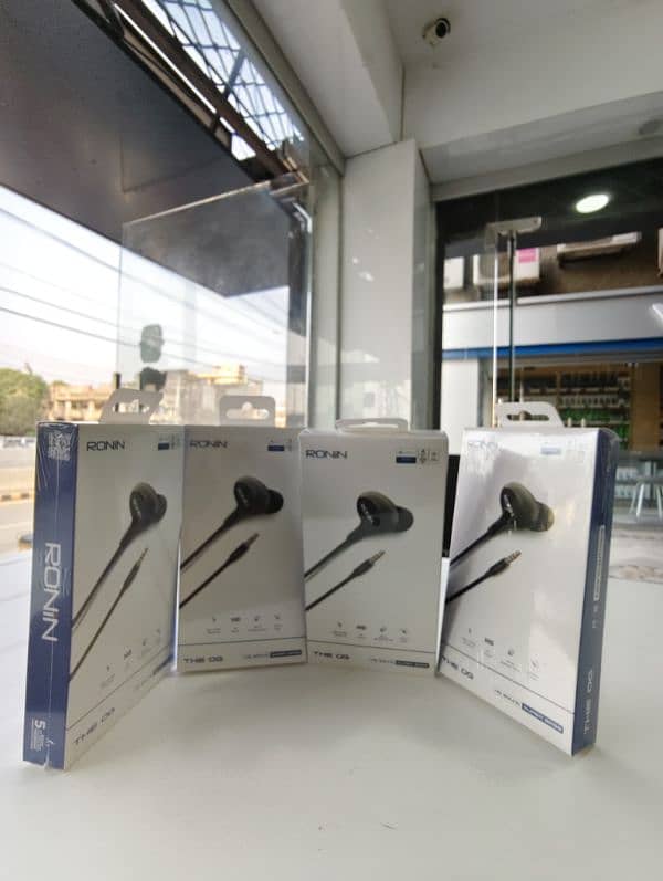 RONIN smart wearable & tech accessries brand 3