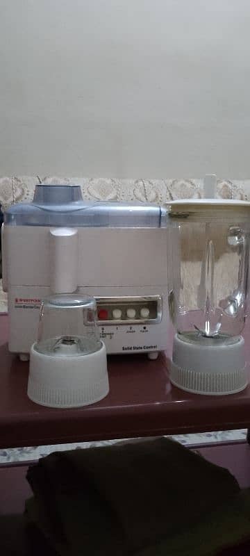 juicer blender 1