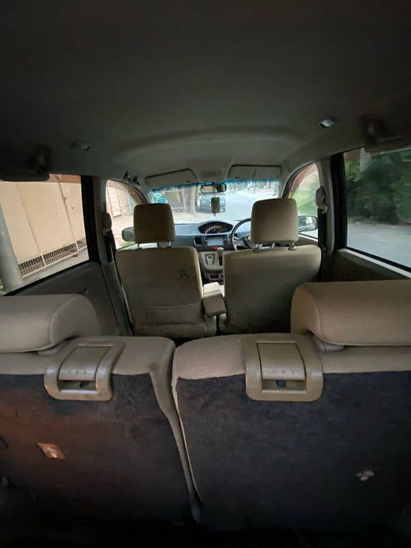 Daihatsu Move 2012 4