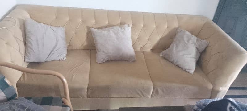 available in 1 seat 2 seat and 3 seat 0
