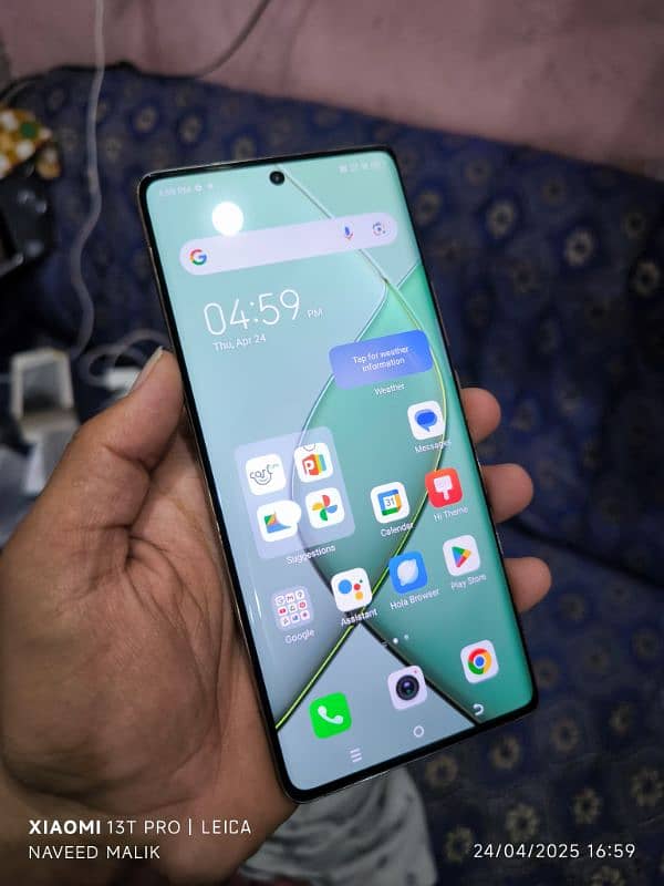 Spark 20 pro plus 8+8/256 2