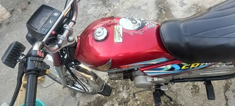 Honda CD 70 motar cycile for sell 2014 model 2