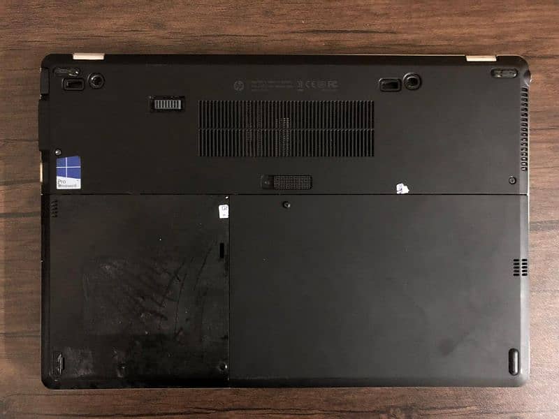 HP Elitebook 9480m Folio book 5