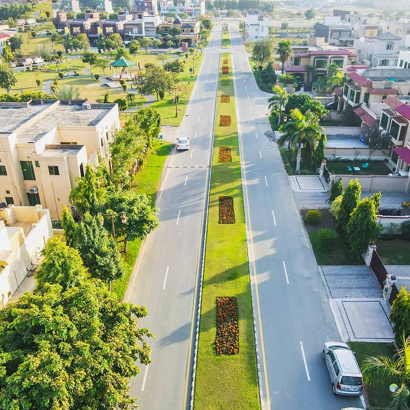 1 Kanal Plot | Prime Location | Affordable | Smart Investment 3