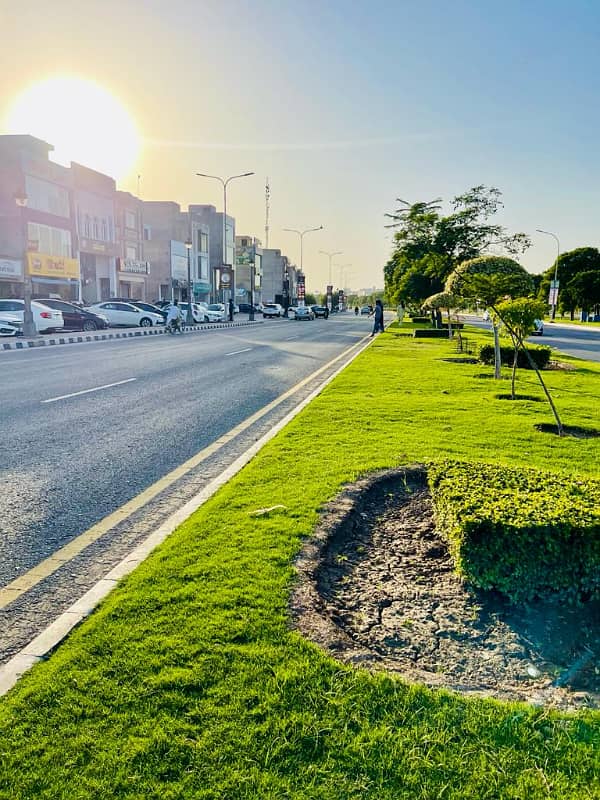1 Kanal Plot | Prime Location | Affordable | Smart Investment 11