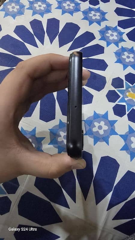Samung galaxy A24 For sale 3