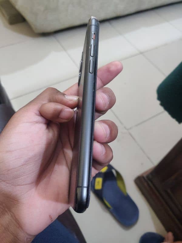 iPhone 11 pro 256gb FU 4