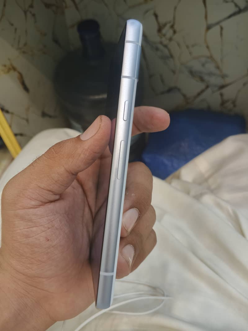 Google Pixel 7a 4