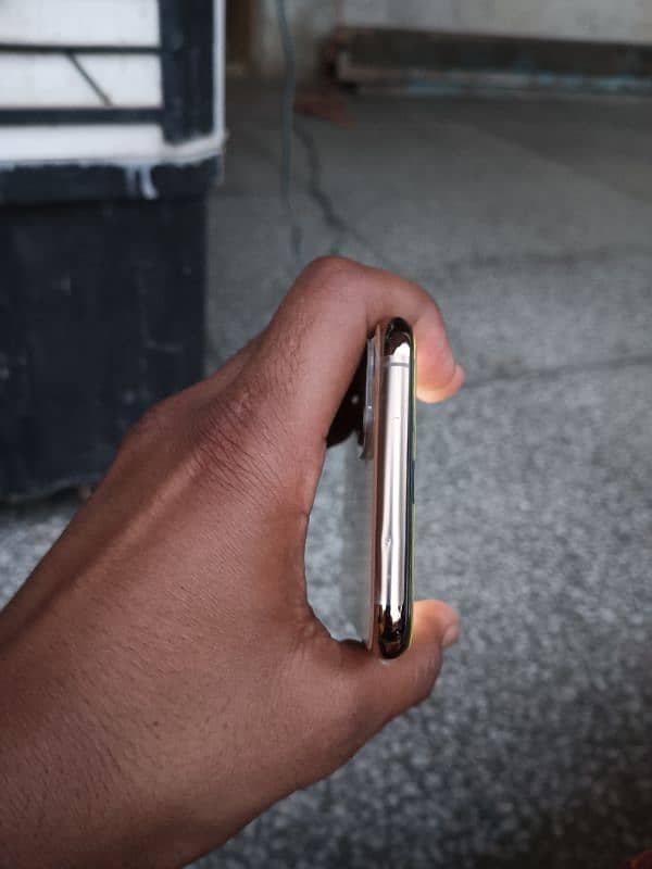 i phone 11 pro max 256GB non pta 6