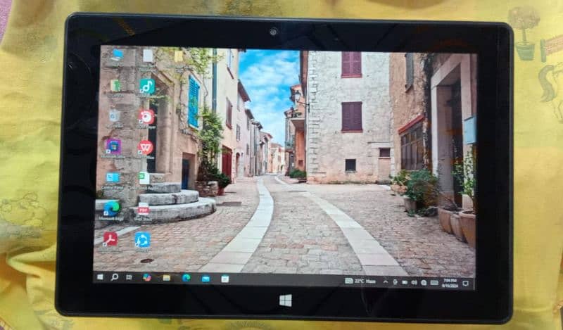 Intel Tab 4GB, 64GB 10/10 0