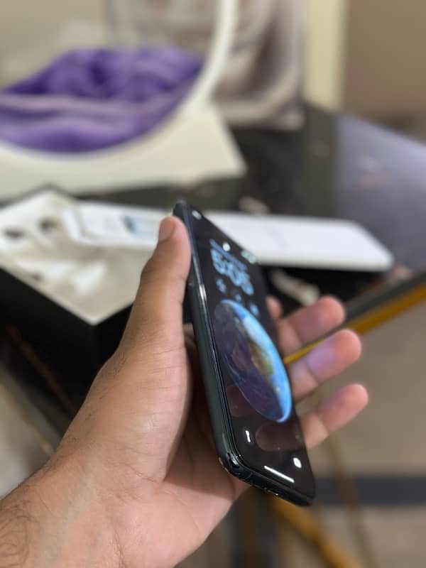 iphone 11 pro 256 gb 11 12 13 14 15 16 4