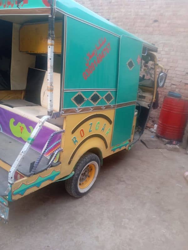 Rozgar 6 seater 2021 model 1