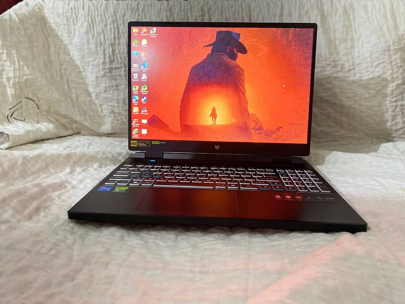 Acer Predator Helios Neo 16 | i7-13700HX | RTX 4060 | 16GB RAM | 512GB 0