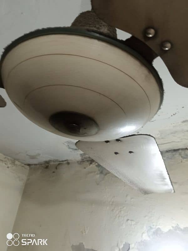 fan for sale contact number 03018608560 1