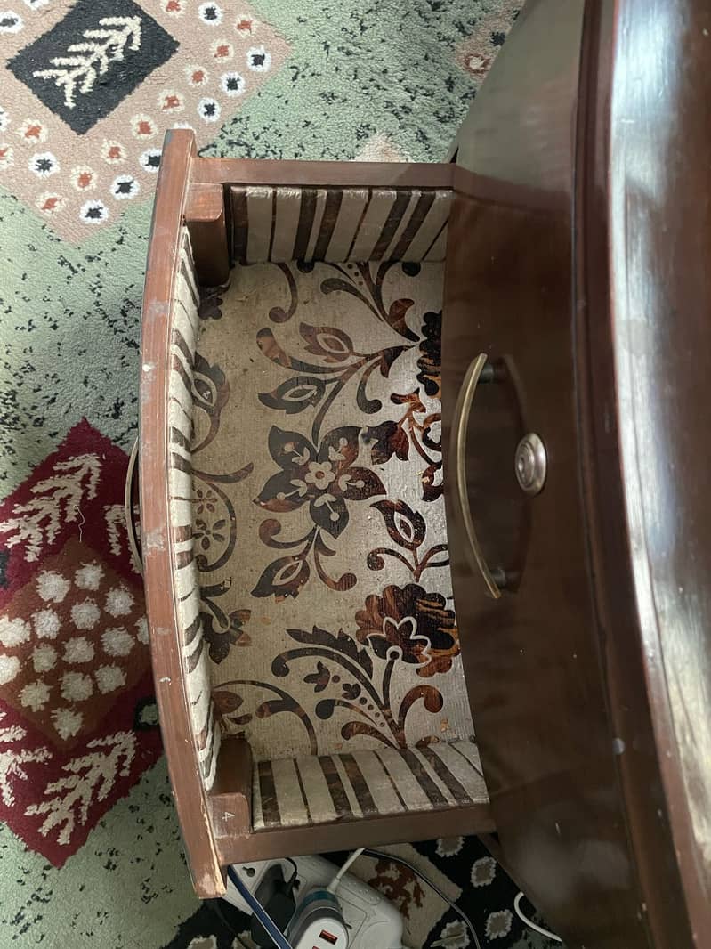 Bed by Tayyab Brothers 4