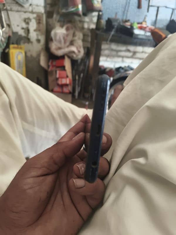 Vivo Y12A original with box and original charger 3