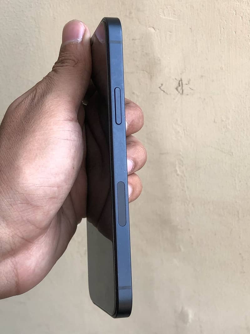 Iphone 12 Factory Unlock 93% Health 2 month sim time 1