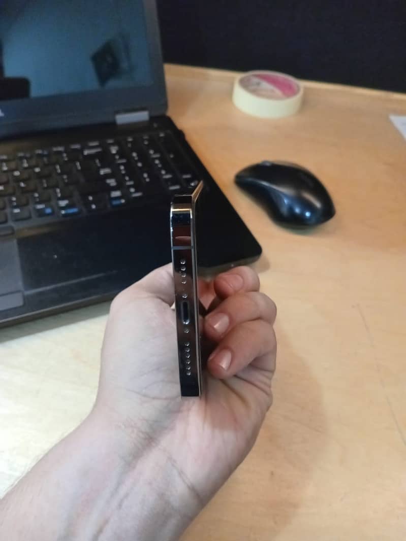 Apple iPhone 12 PRO MAX 2