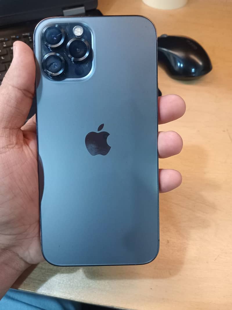 Apple iPhone 12 PRO MAX 4