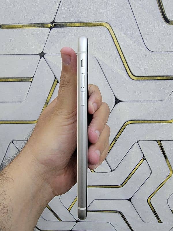 Iphone 11 128gb pta apporved 3