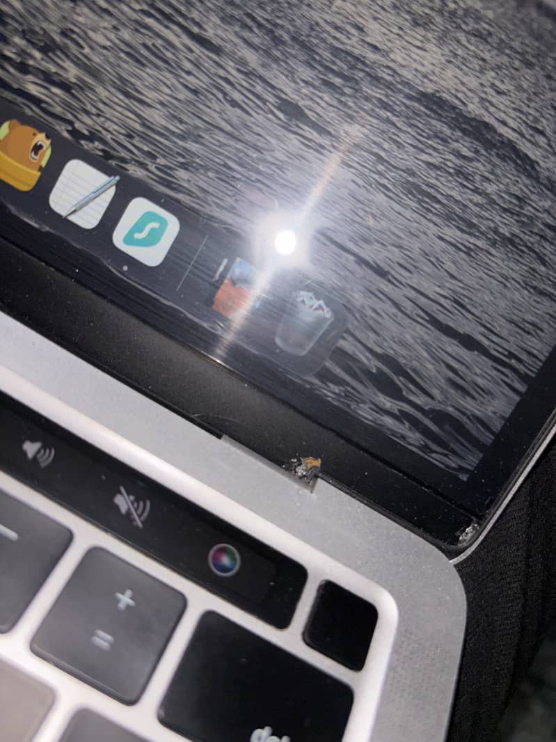 Macbook pro 2020,  16 gb 521 gb ram available for sale 0
