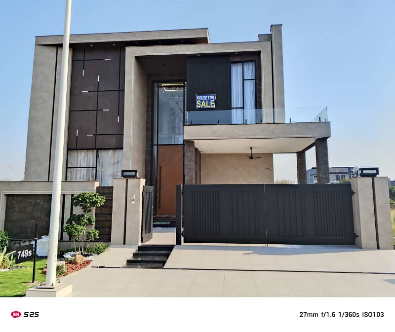 Fully Furnished 1 Kanal Brand New Lavish Bungalow With Full Basement For Sale On Top Location of Phase 7 DHA Lahore 37