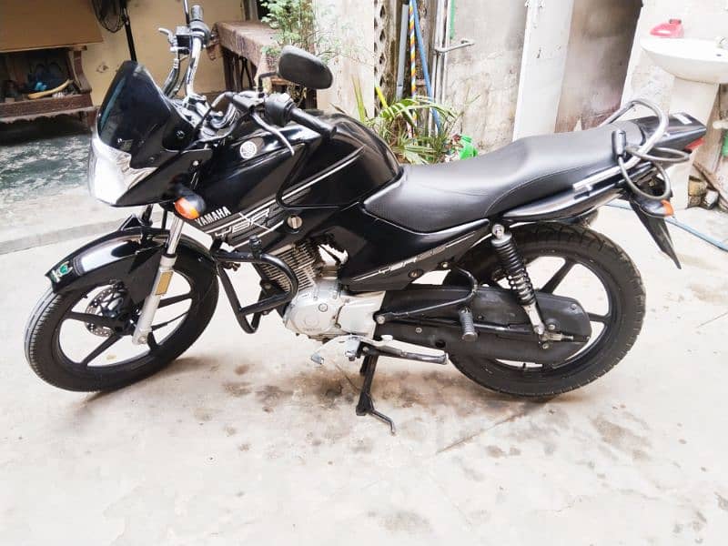YAMAHA YBR 125 JAPANESE MODEL 2