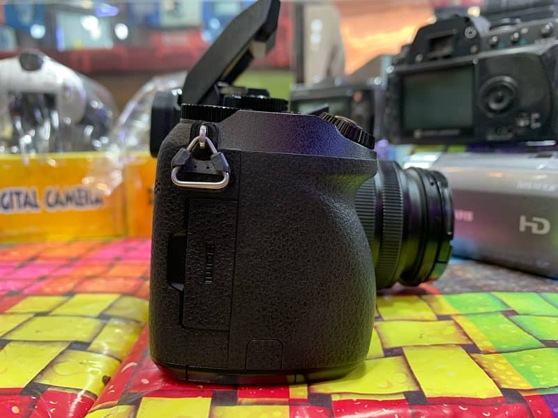 Panasonic Lumix DMC-G7 Contact:03212306356 1
