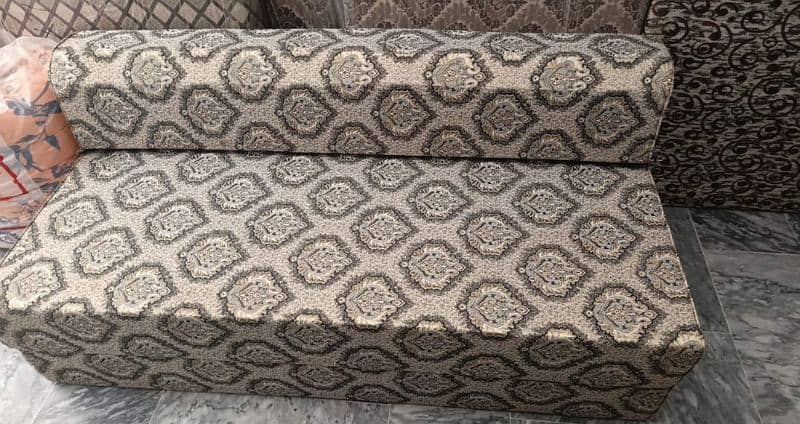 Medicated Sofa Cumbeds are available at wholesale prices in rwp/isb 3